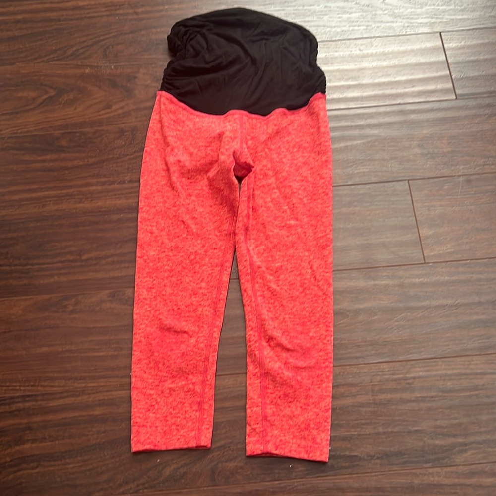 Beyond Yoga Beyond the Bump Maternity‎ Leggings Coral Pink Space Dye Capri XS